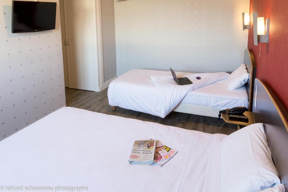 Hotel De La Vendee 라로츠수르욘 외부 사진