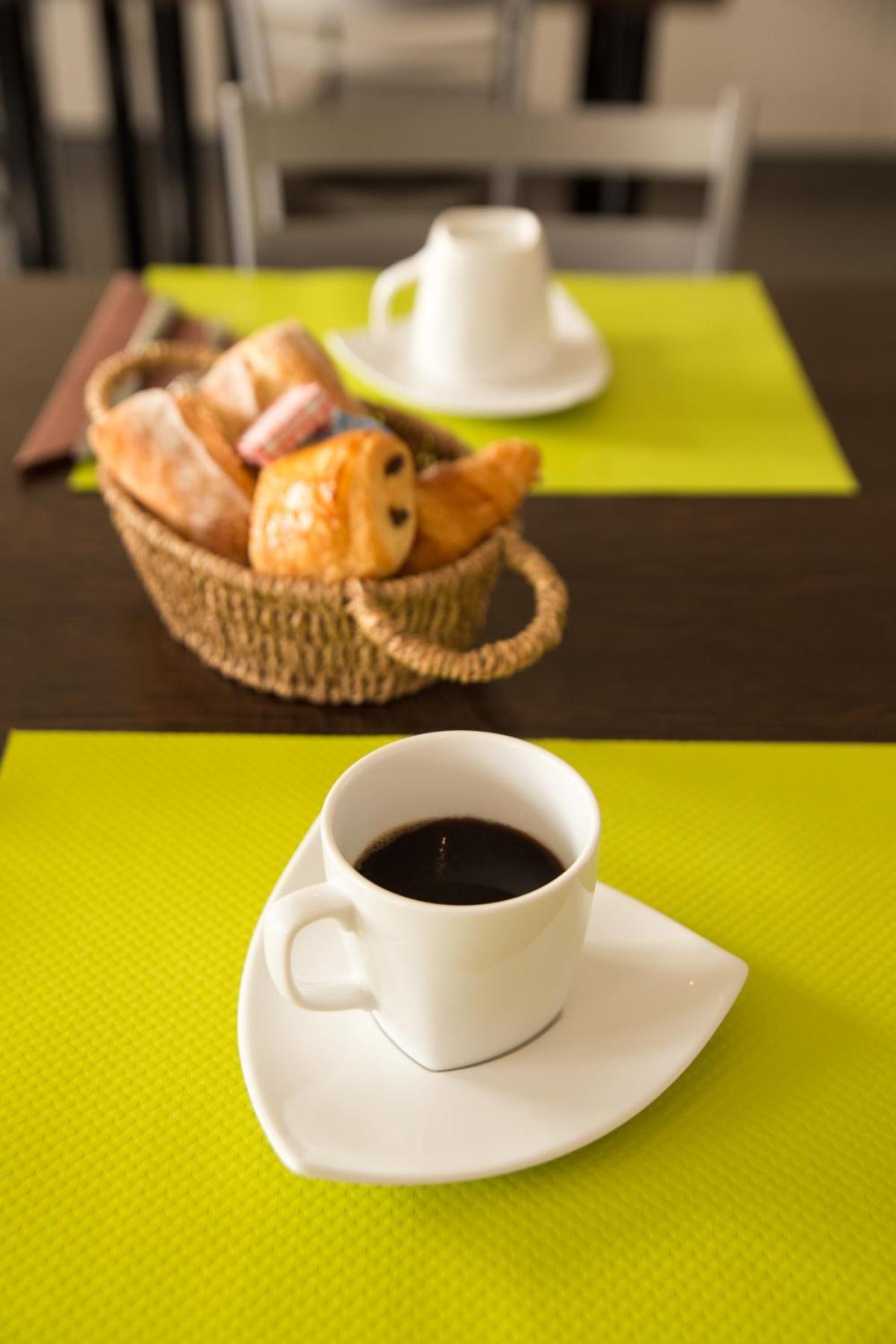 Hotel De La Vendee 라로츠수르욘 외부 사진