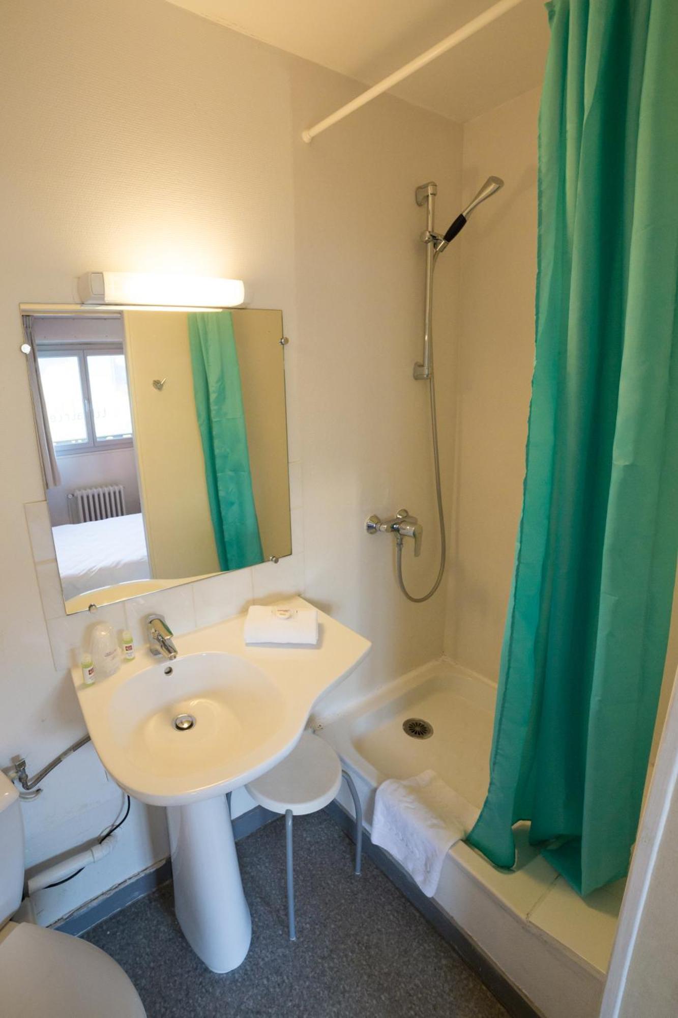 Hotel De La Vendee 라로츠수르욘 외부 사진